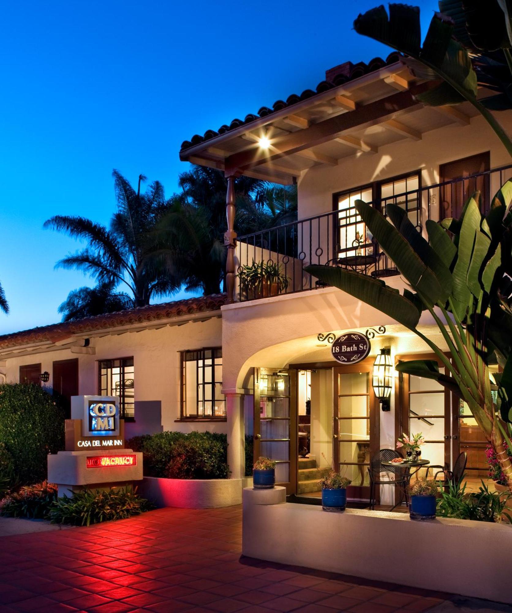 Casa Del Mar Inn Santa Barbara Exterior photo